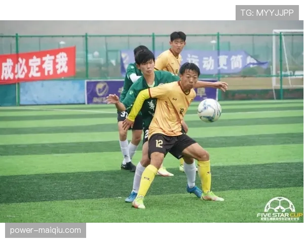 广州足球俱乐部近期热身赛状态稳定，年轻球员逐步融入战术体系